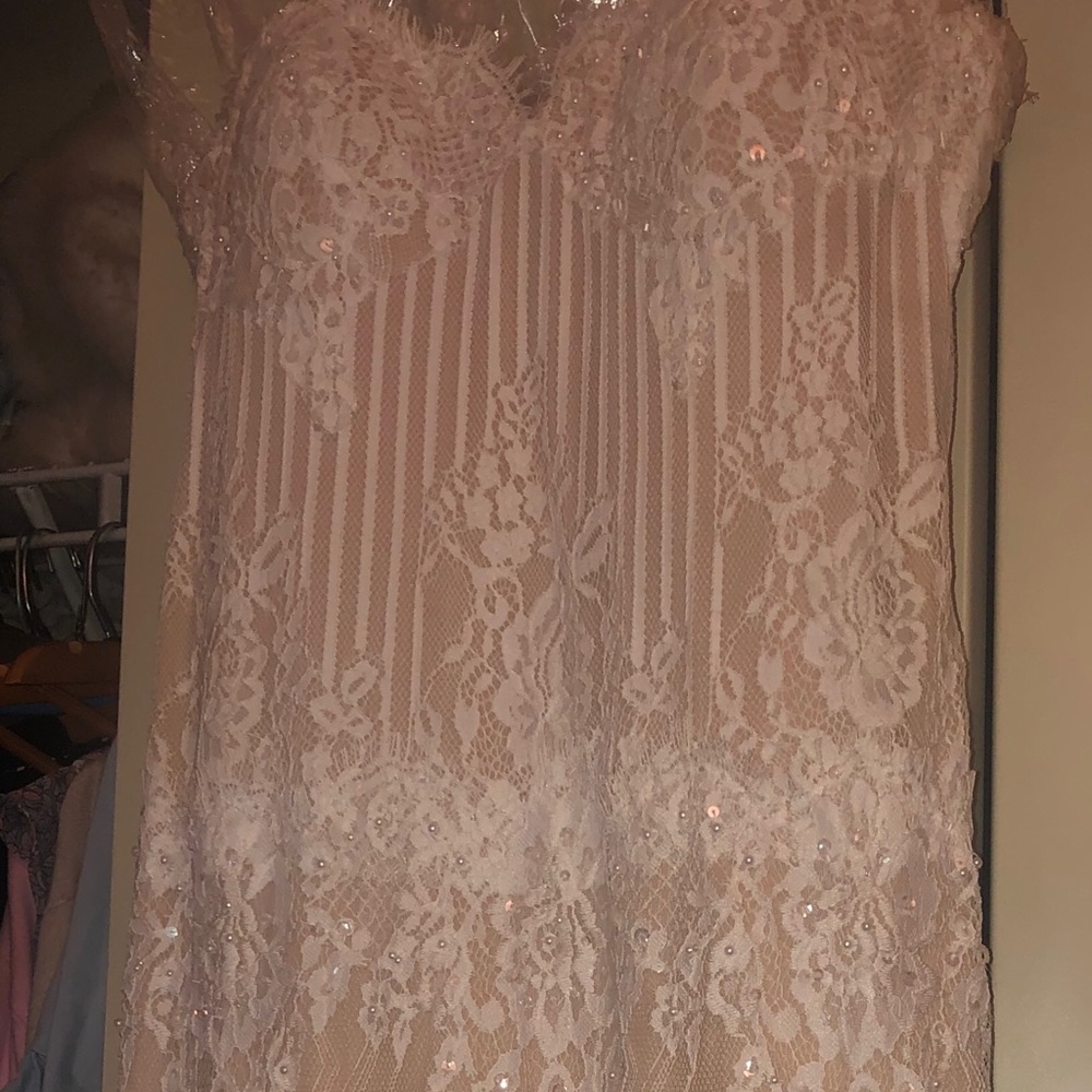 White lace embroidered evening gown